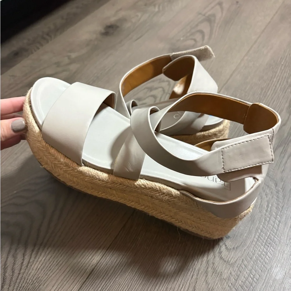 Franco Sarto Grey Strappy Platform Espadrilles‎ Sandals Classic